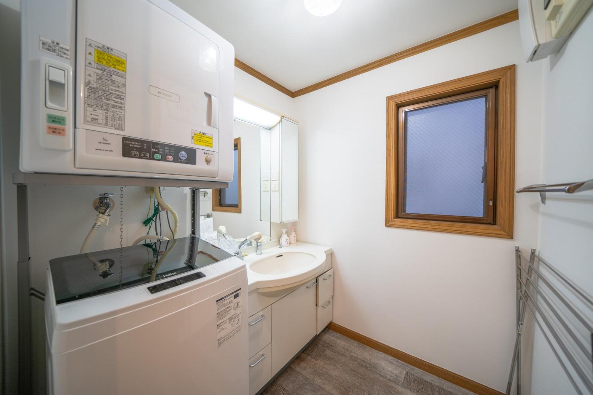 Сasa de vacaciones Shinjuku / 5 Min Walk From Station ※ Projector *